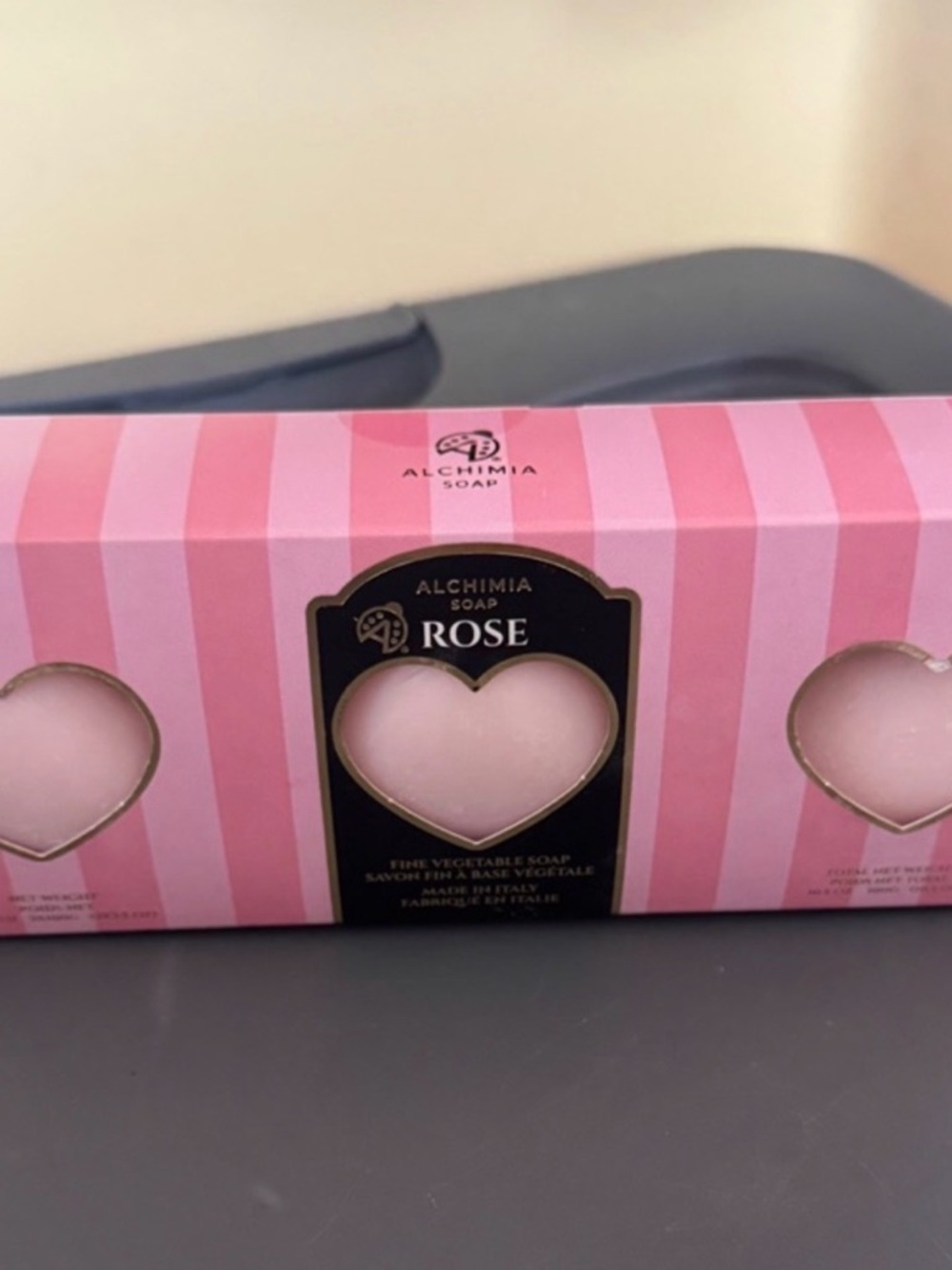Alchimia Rose Heart Soap Trio